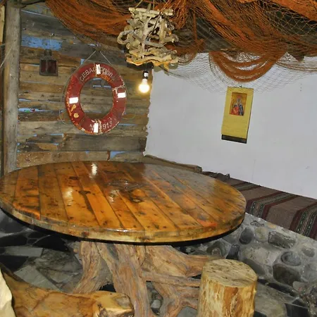 Sinemoria Guest house *